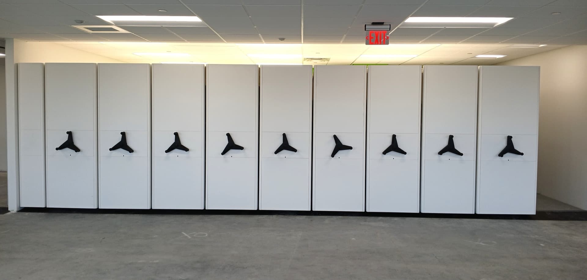 Manual Mobile Shelving